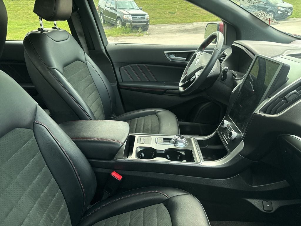 2024 Ford Edge ST-Line