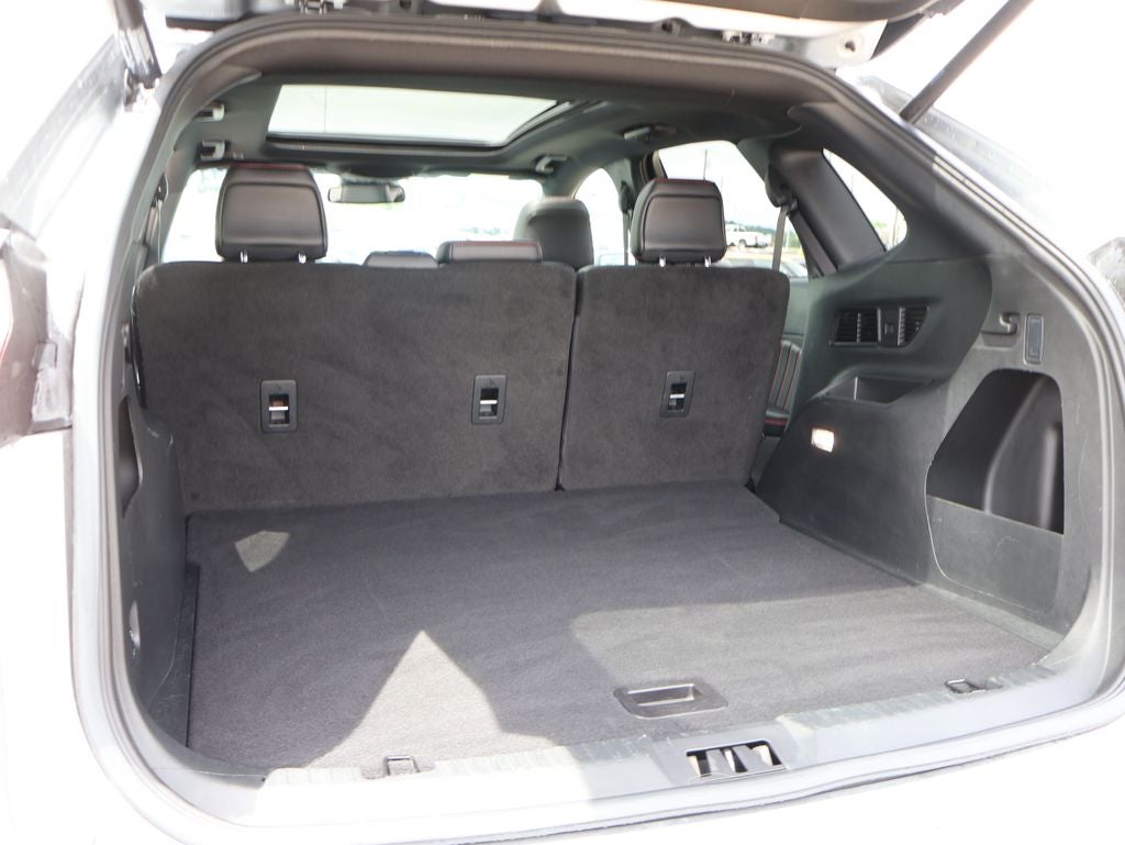 2022 Ford Edge ST Line