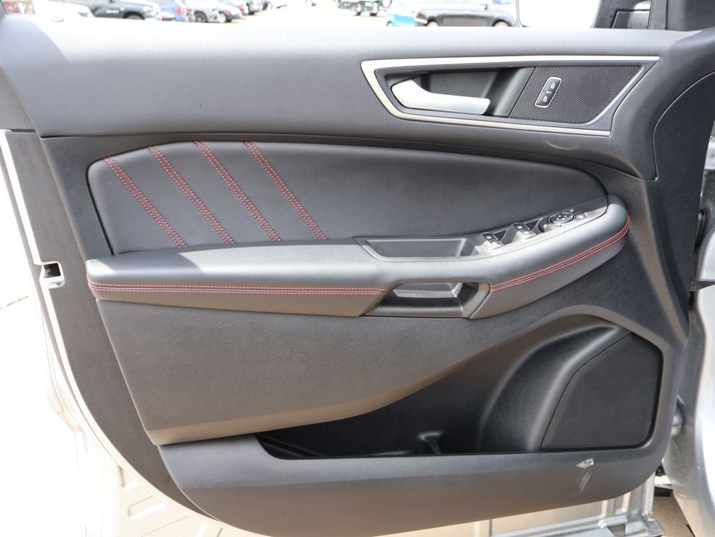 2022 Ford Edge ST Line