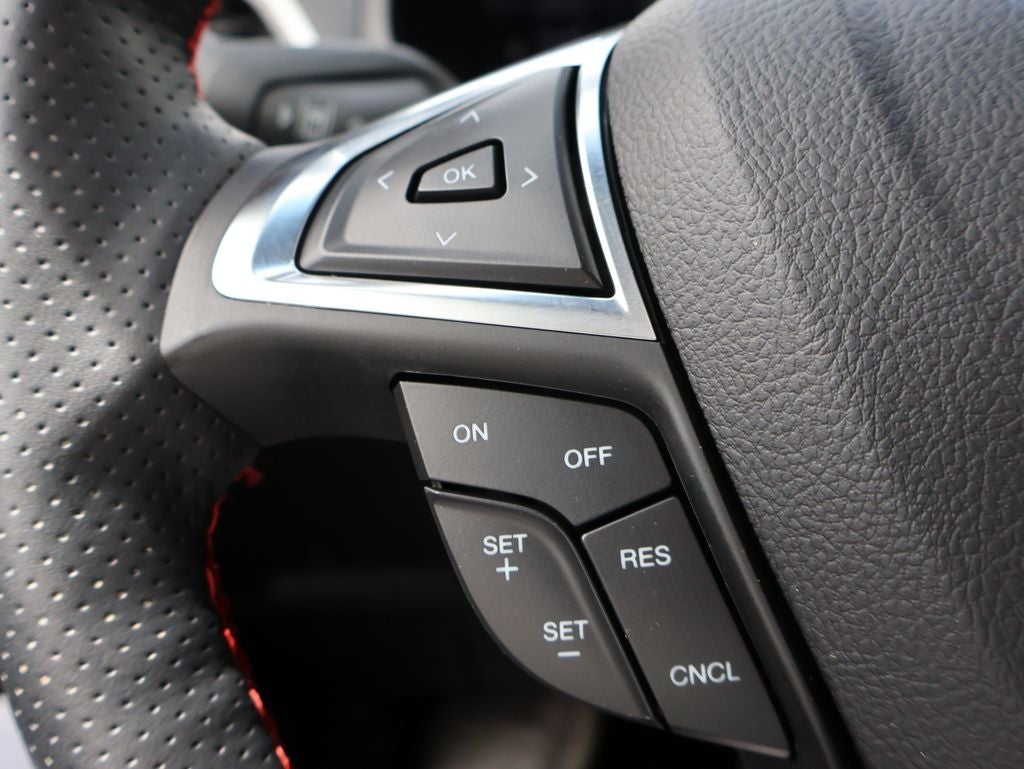 2022 Ford Edge ST Line