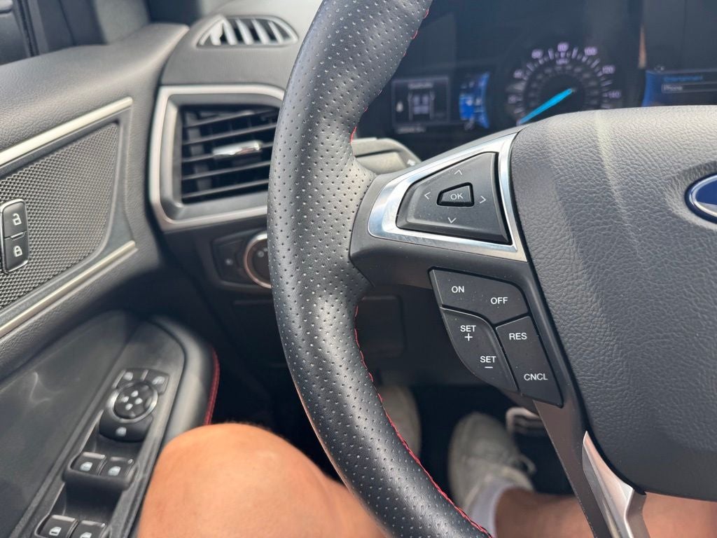 2022 Ford Edge ST-Line