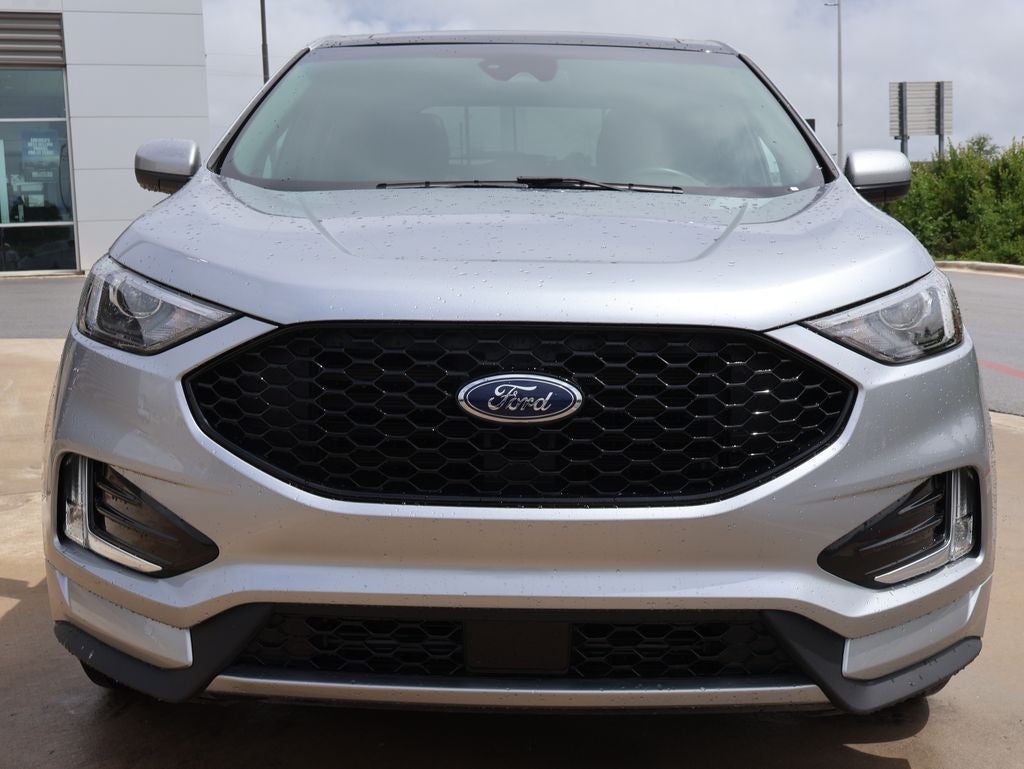 2022 Ford Edge ST Line