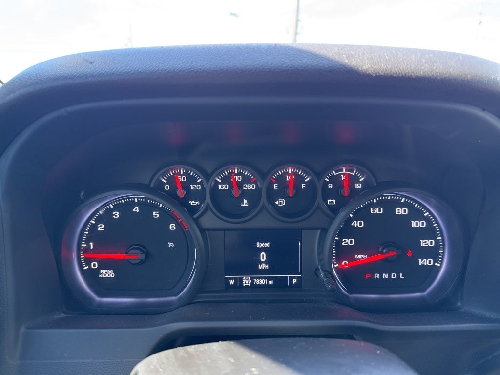 2024 Chevrolet Silverado 2500HD 4WD Crew Cab Standard Bed Custom