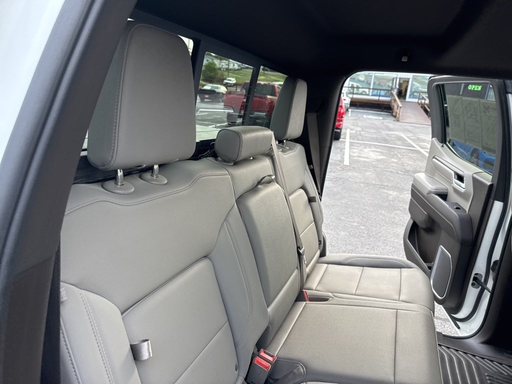 2024 Chevrolet Silverado 1500 4WD Crew Cab Short Bed LTZ