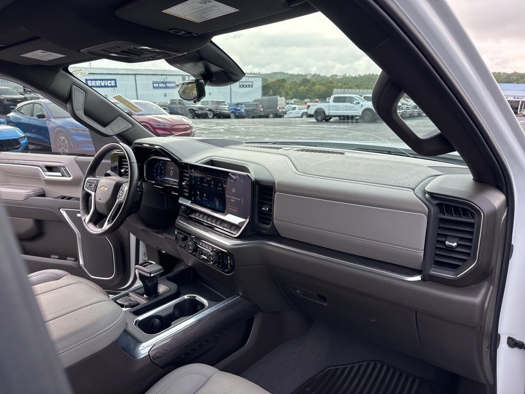 2024 Chevrolet Silverado 1500 4WD Crew Cab Short Bed LTZ