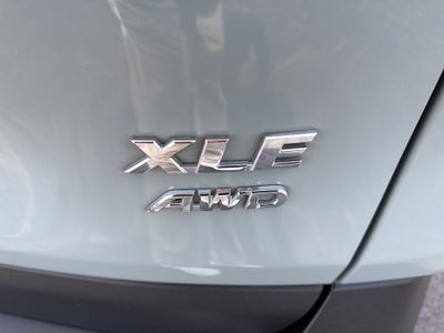 2022 Toyota RAV4 XLE