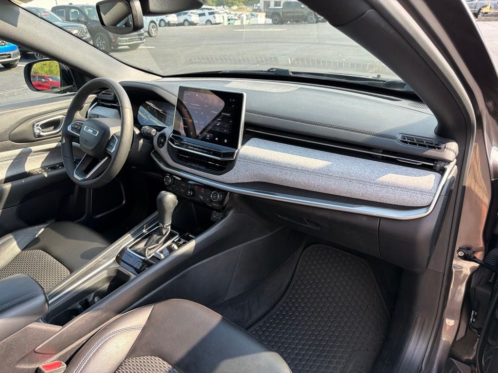 2023 Jeep Compass Latitude 4x4