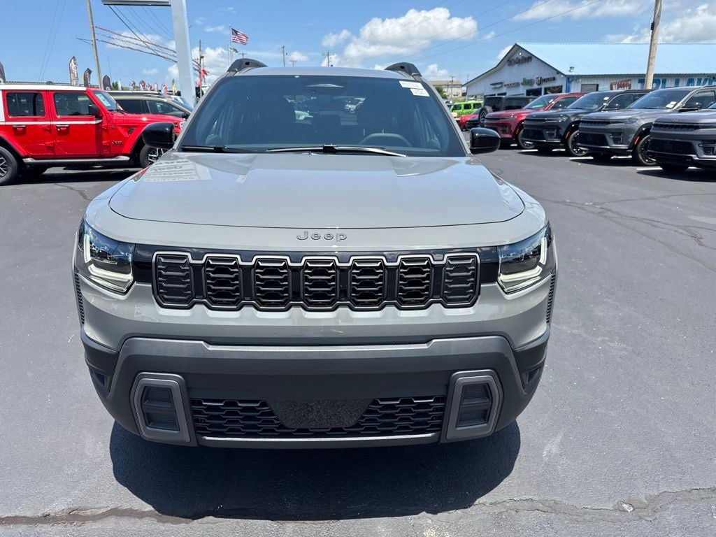 2026 Jeep Cherokee CHEROKEE LAREDO 4X4