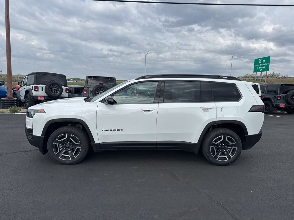 2026 Jeep Cherokee CHEROKEE LAREDO 4X4