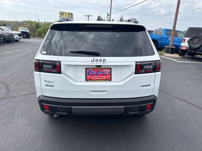 2026 Jeep Cherokee CHEROKEE LAREDO 4X4