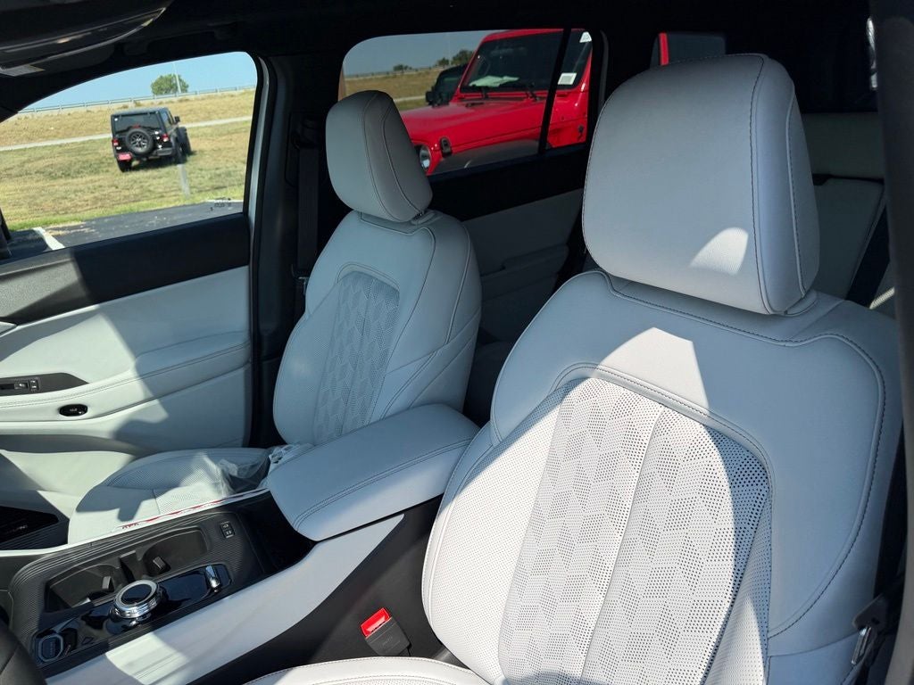 2026 Jeep Cherokee CHEROKEE OVERLAND 4X4