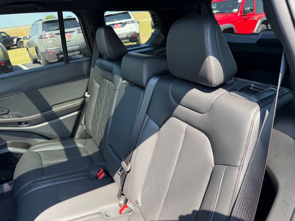 2026 Jeep Cherokee CHEROKEE OVERLAND 4X4