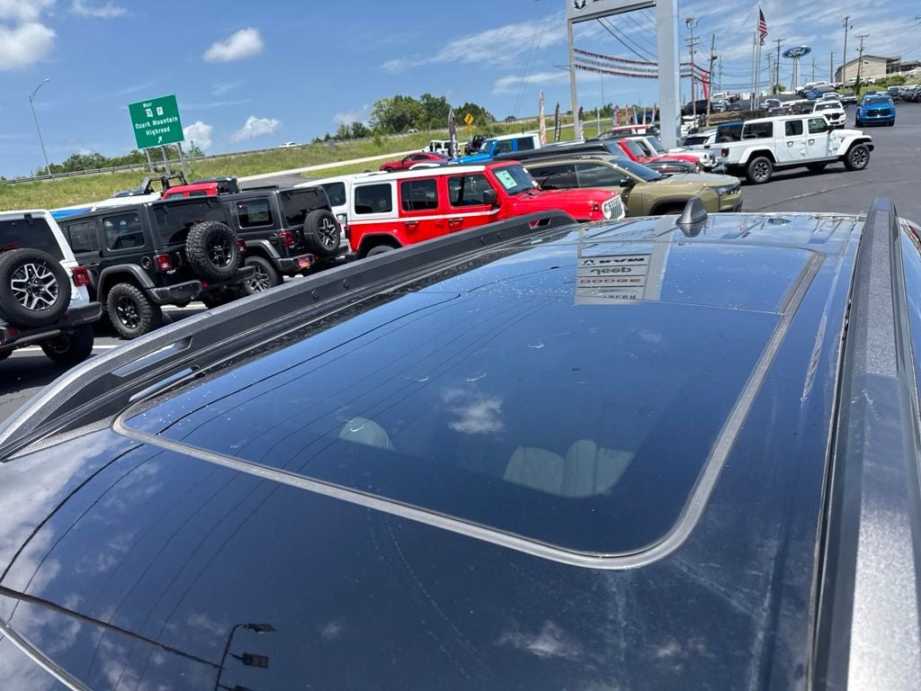 2026 Jeep Cherokee CHEROKEE OVERLAND 4X4
