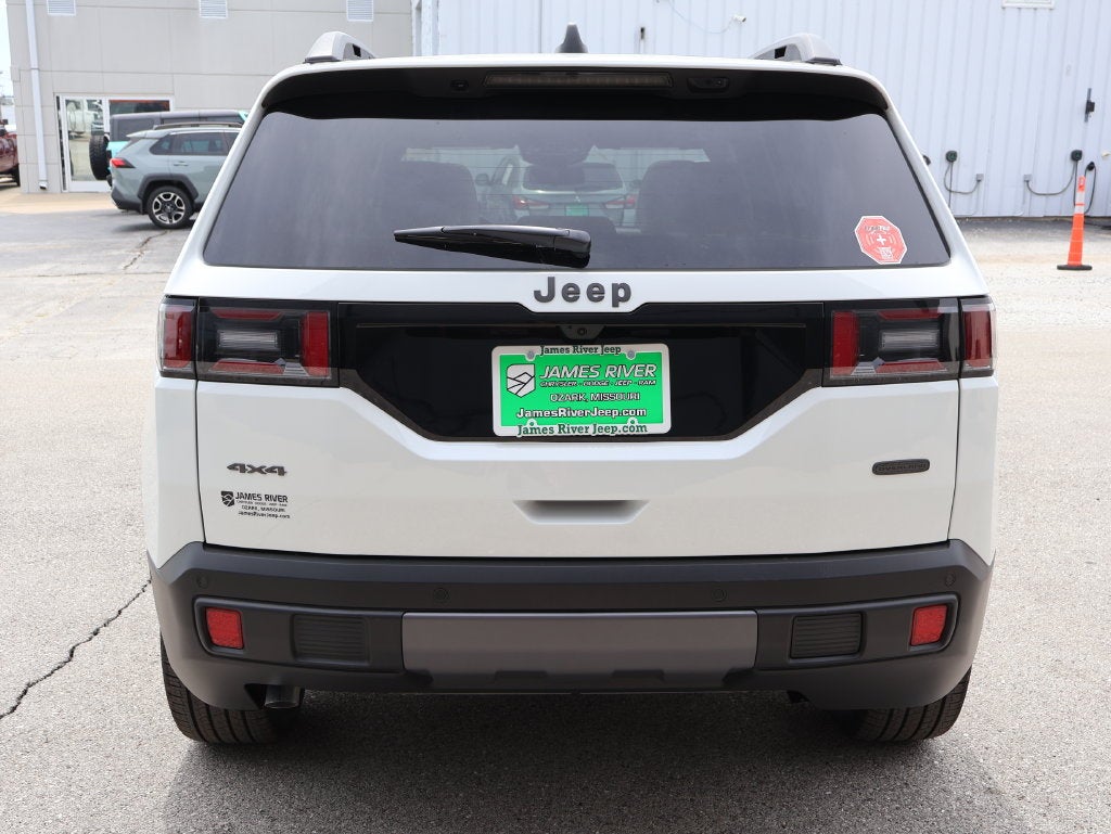 2026 Jeep Cherokee CHEROKEE OVERLAND 4X4