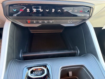 2027 Jeep Cherokee CHEROKEE OVERLAND 4X4