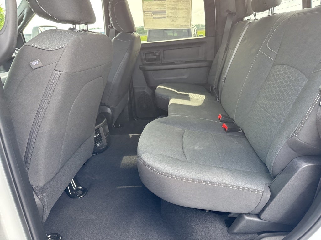 2025 RAM Ram 3500 RAM 3500 TRADESMAN CREW CAB 4X4 6'4' BOX