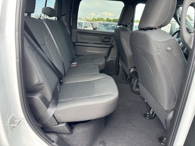 2025 RAM Ram 3500 RAM 3500 TRADESMAN CREW CAB 4X4 6'4' BOX