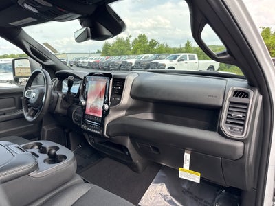 2025 RAM Ram 3500 RAM 3500 TRADESMAN CREW CAB 4X4 6'4' BOX