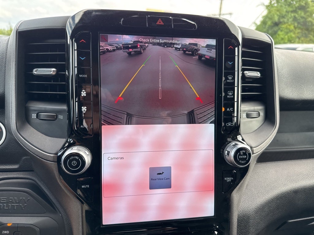 2025 RAM Ram 3500 RAM 3500 TRADESMAN CREW CAB 4X4 6'4' BOX