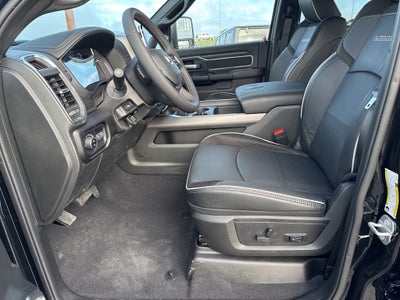 2025 RAM Ram 3500 RAM 3500 LARAMIE CREW CAB 4X4 6'4' BOX