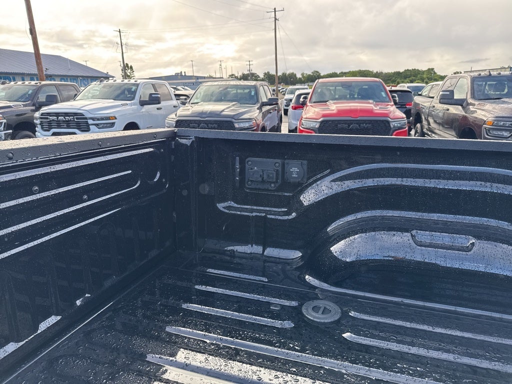 2025 RAM Ram 3500 RAM 3500 LARAMIE CREW CAB 4X4 6'4' BOX