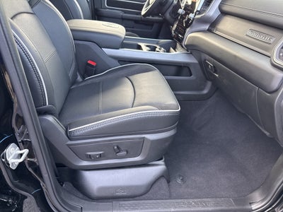 2025 RAM Ram 3500 RAM 3500 LARAMIE CREW CAB 4X4 6'4' BOX