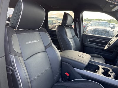 2025 RAM Ram 3500 RAM 3500 LARAMIE CREW CAB 4X4 6'4' BOX