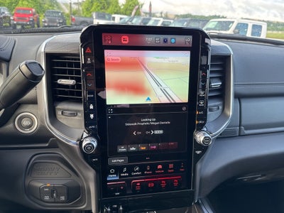 2025 RAM Ram 3500 RAM 3500 LARAMIE CREW CAB 4X4 6'4' BOX