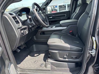 2025 RAM Ram 3500 RAM 3500 LARAMIE CREW CAB 4X4 6'4' BOX