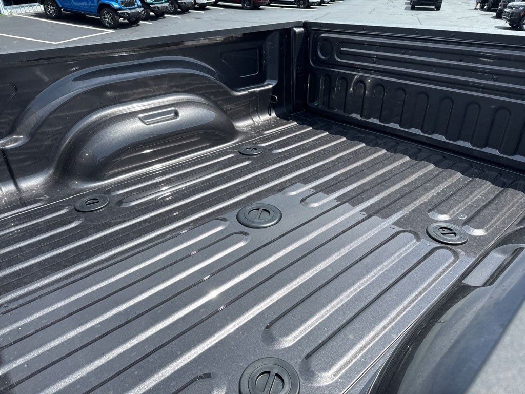 2025 RAM Ram 3500 RAM 3500 LARAMIE CREW CAB 4X4 6'4' BOX