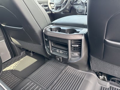 2025 RAM Ram 3500 RAM 3500 LARAMIE CREW CAB 4X4 6'4' BOX