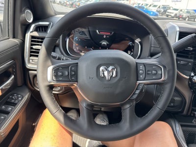 2025 RAM Ram 3500 RAM 3500 LARAMIE CREW CAB 4X4 6'4' BOX