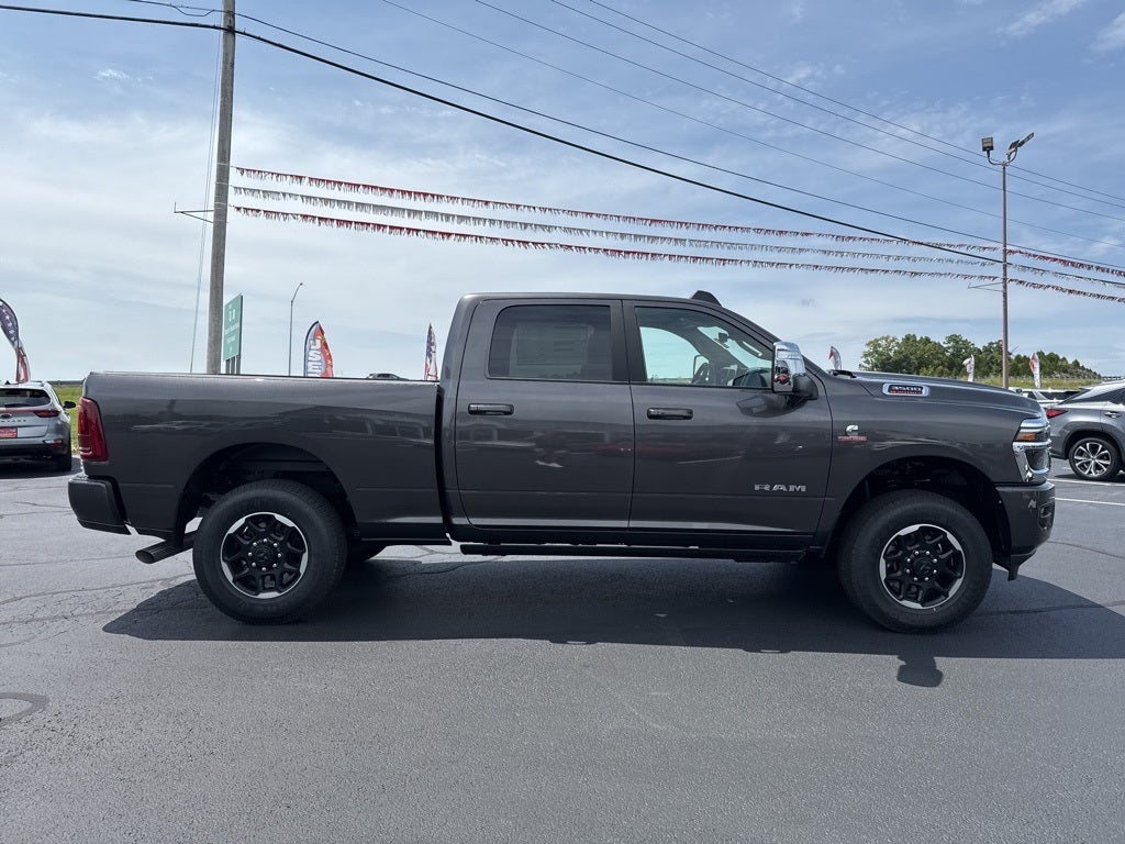 2025 RAM Ram 3500 RAM 3500 LARAMIE CREW CAB 4X4 6'4' BOX