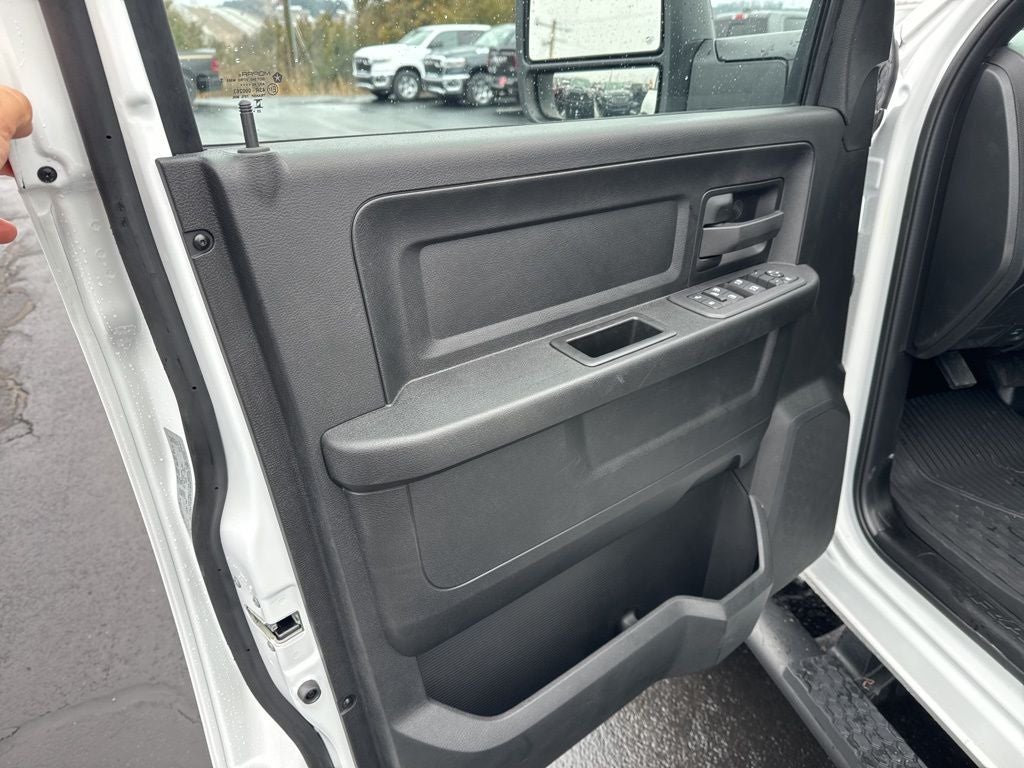 2026 RAM Ram 3500 RAM 3500 TRADESMAN CREW CAB 4X4 8' BOX