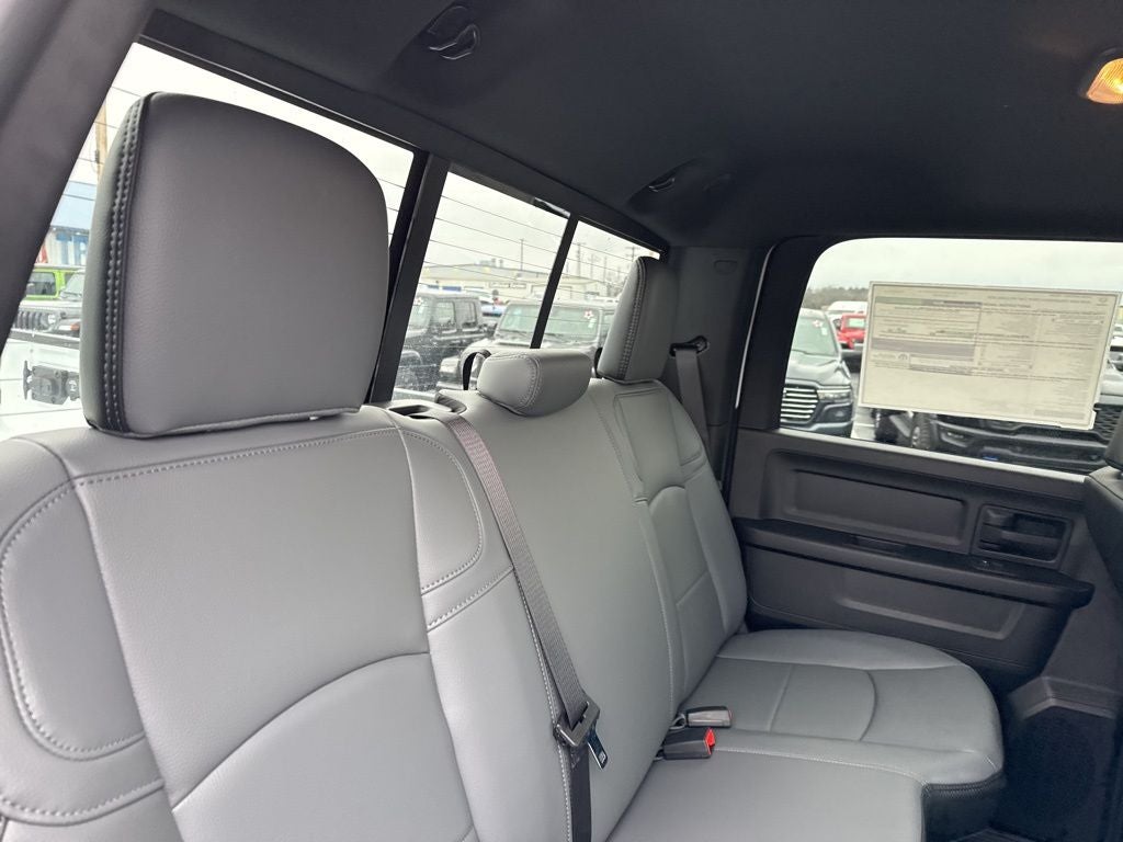 2026 RAM Ram 3500 RAM 3500 TRADESMAN CREW CAB 4X4 8' BOX