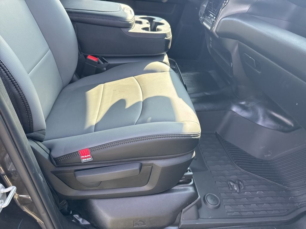 2026 RAM Ram 3500 RAM 3500 TRADESMAN CREW CAB 4X4 8' BOX