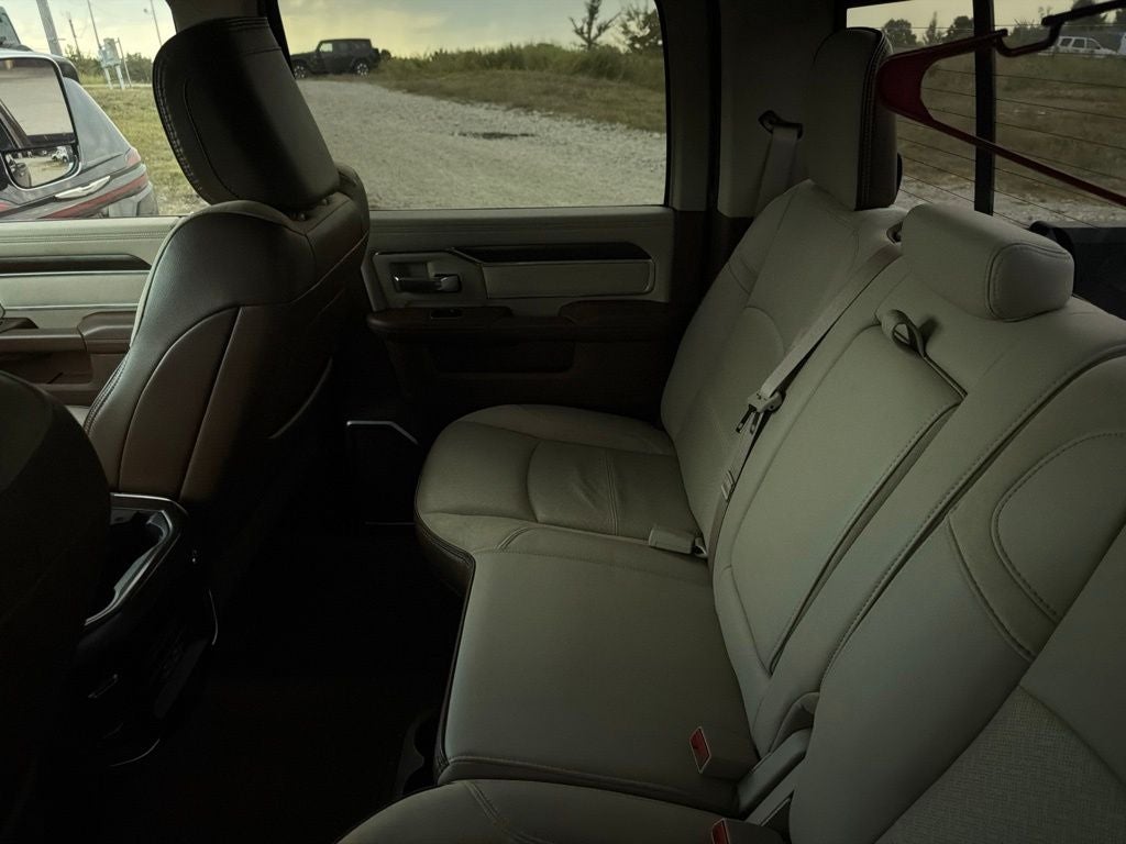 2022 RAM 3500 Laramie Crew Cab 4x4 8' Box