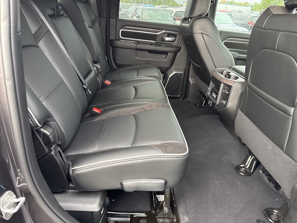 2026 RAM Ram 3500 RAM 3500 LARAMIE MEGA CAB 4X4 6'4' BOX