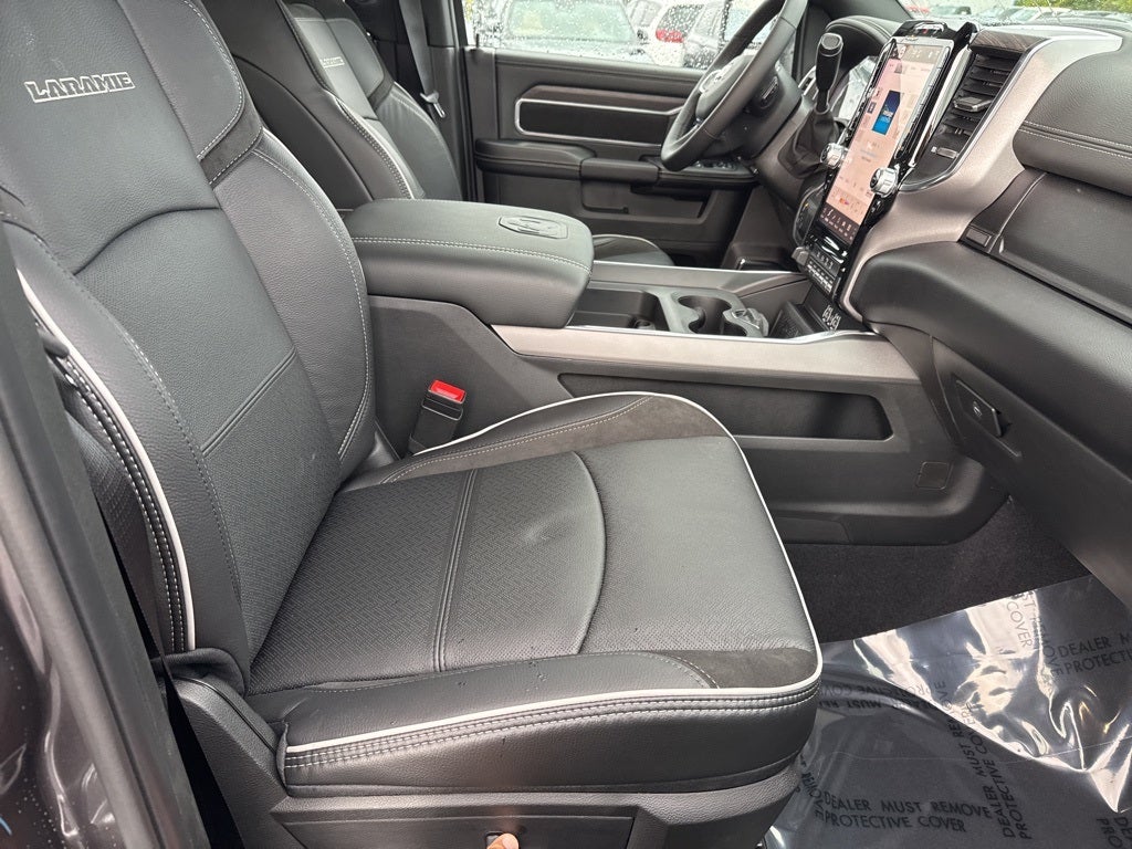 2026 RAM Ram 3500 RAM 3500 LARAMIE MEGA CAB 4X4 6'4' BOX