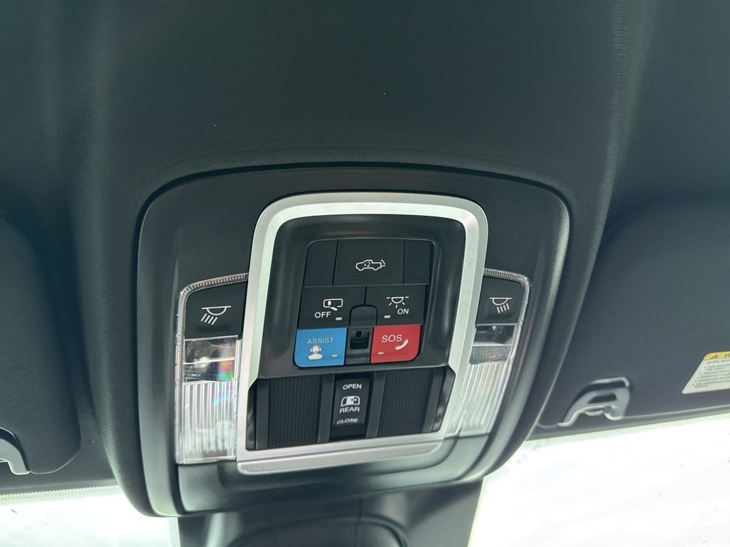 2026 RAM Ram 3500 RAM 3500 LARAMIE MEGA CAB 4X4 6'4' BOX