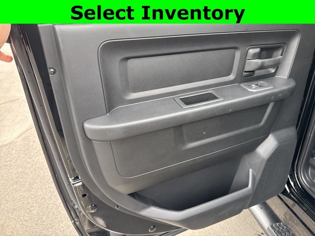 2026 RAM Ram 2500 RAM 2500 BLACK EXPRESS CREW CAB 4X4 6'4' BOX