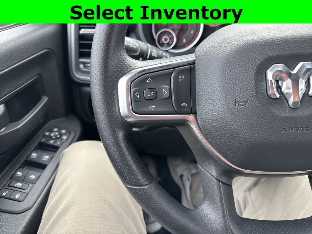 2026 RAM Ram 2500 RAM 2500 BLACK EXPRESS CREW CAB 4X4 6'4' BOX