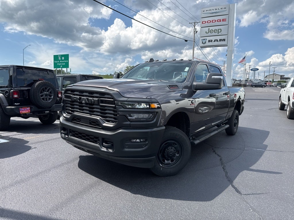 2025 RAM Ram 2500 RAM 2500 TRADESMAN CREW CAB 4X4 6'4' BOX