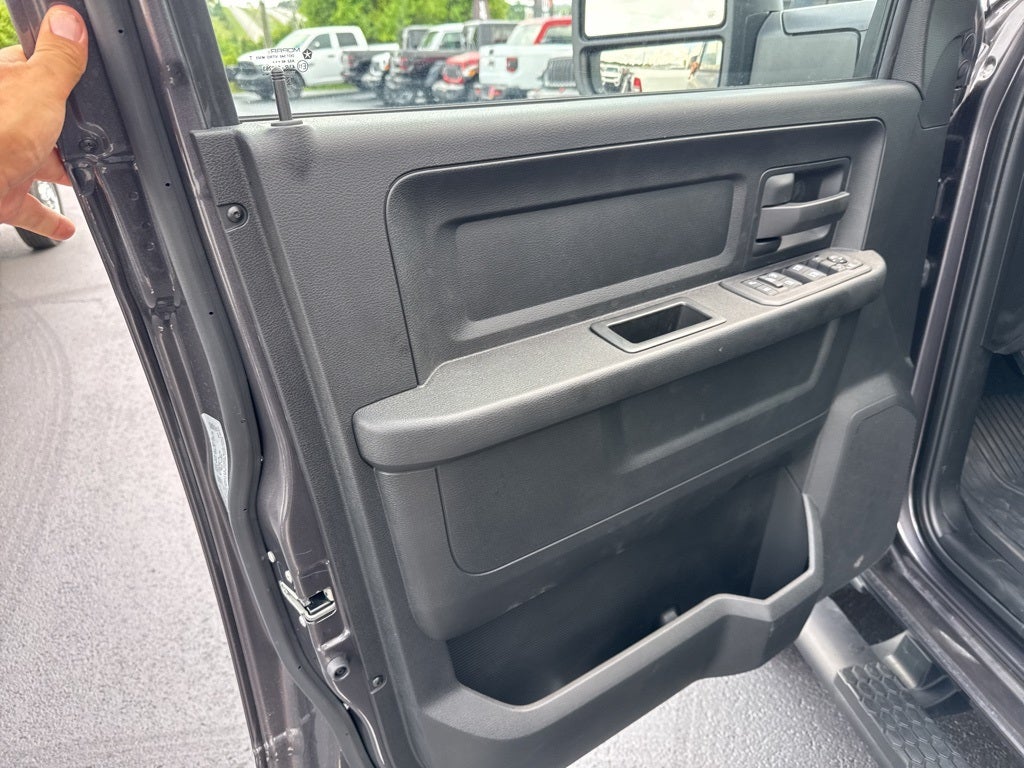 2025 RAM Ram 2500 RAM 2500 TRADESMAN CREW CAB 4X4 6'4' BOX