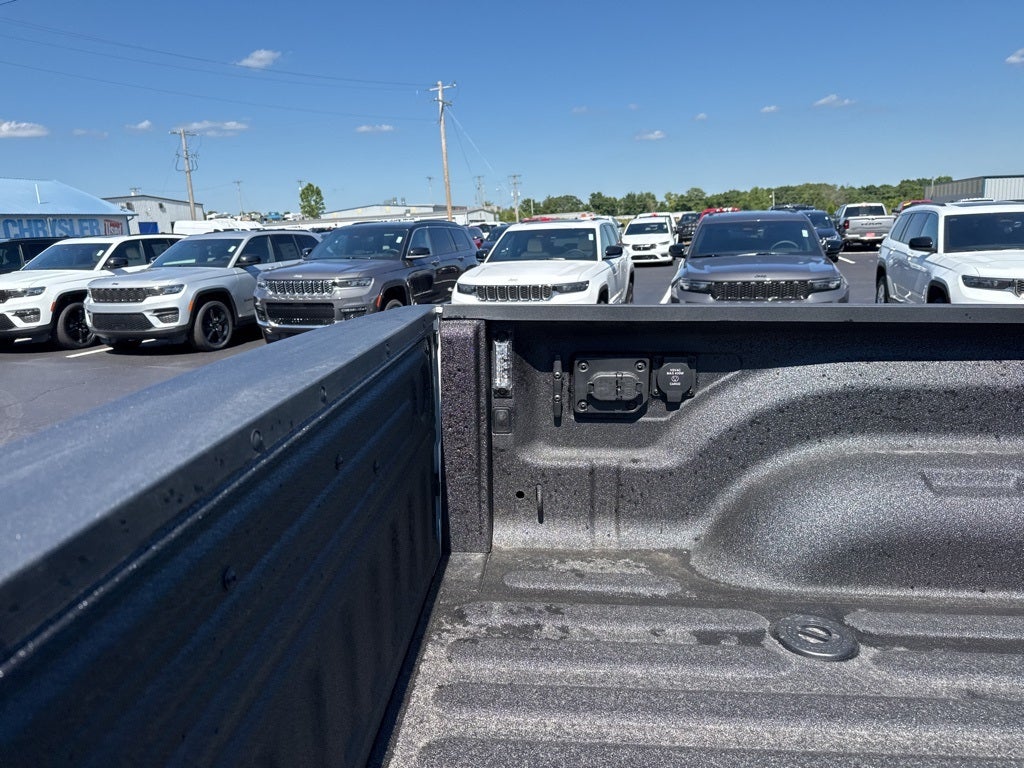 2025 RAM Ram 2500 RAM 2500 TRADESMAN CREW CAB 4X4 6'4' BOX