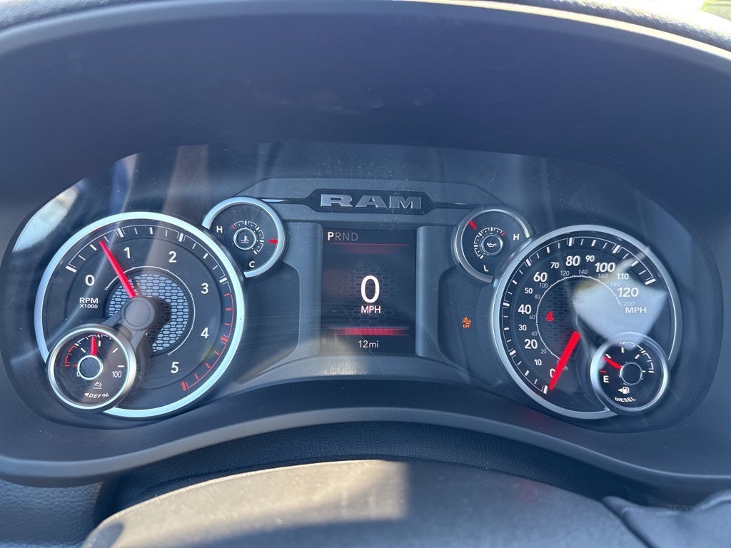 2025 RAM Ram 2500 RAM 2500 TRADESMAN CREW CAB 4X4 6'4' BOX