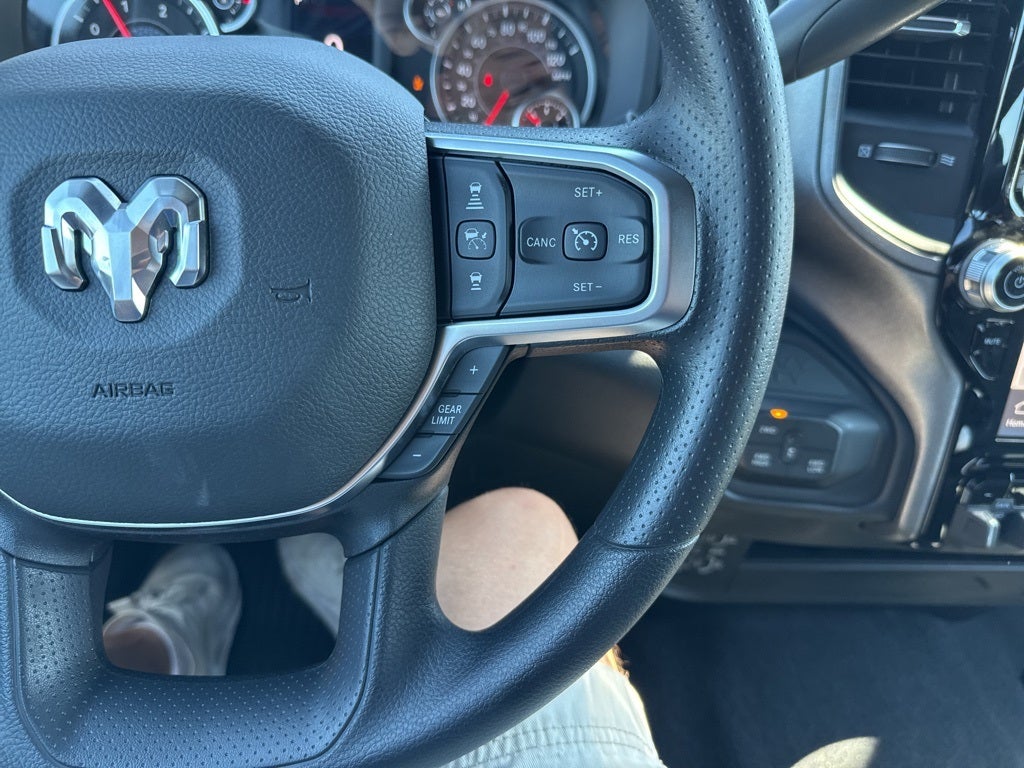 2025 RAM Ram 2500 RAM 2500 TRADESMAN CREW CAB 4X4 6'4' BOX