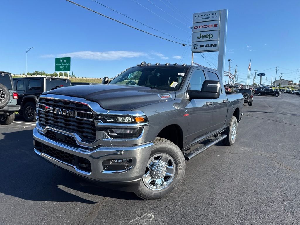 2026 RAM 2500 Tradesman 4X4 Crew Cab SWB's photo