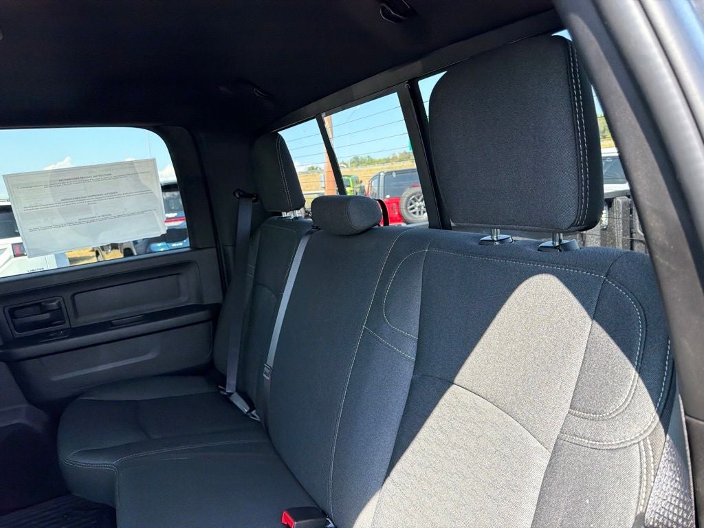 2027 RAM Ram 2500 RAM 2500 WARLOCK CREW CAB 4X4 6'4' BOX