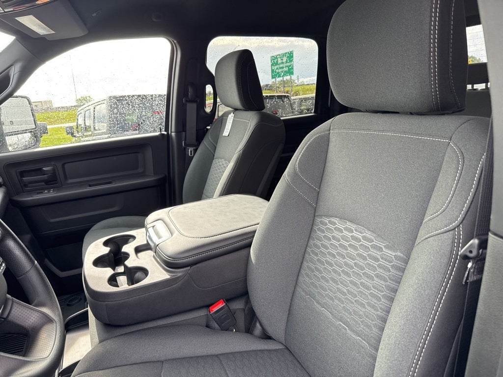 2025 RAM Ram 2500 RAM 2500 TRADESMAN CREW CAB 4X4 6'4' BOX